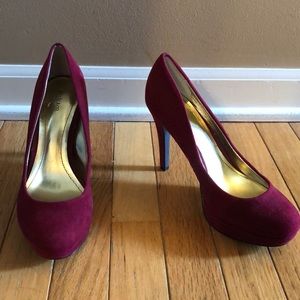 ***Never worn*** too small! Red suede heels